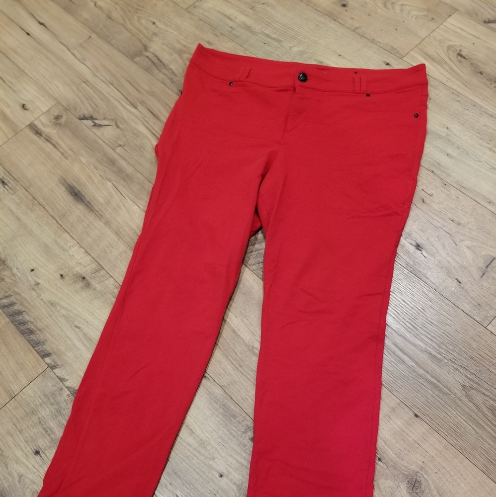 NWOT LB Red knit jeggings